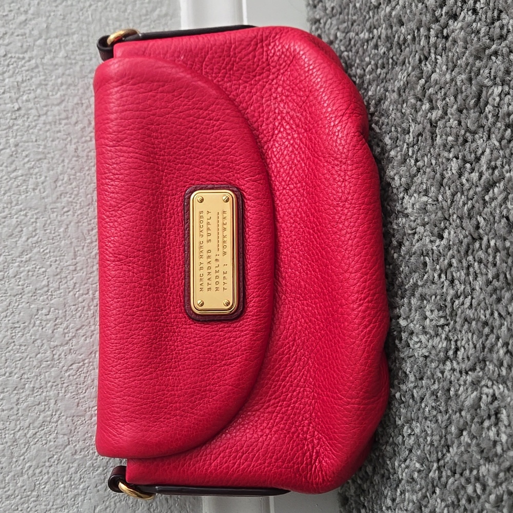 Marc by Marc Jacobs Red Crossbody/Clutch